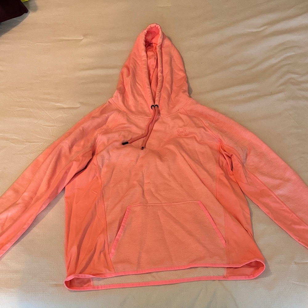 Peach Under Armour Hooded Sweatshirt size Large